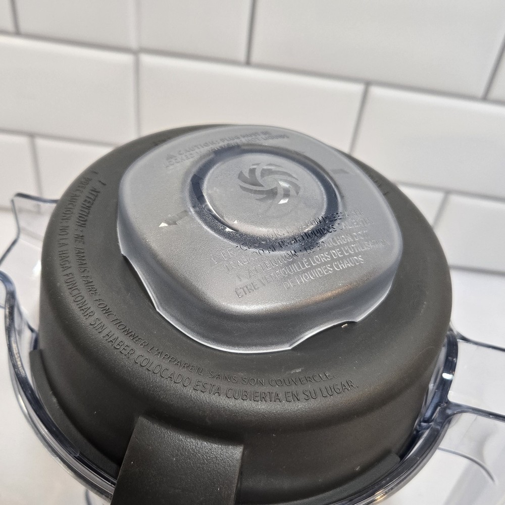 Vitamix 48oz Blender Pitcher Replacement Container Wet Blade & Silicone Lid