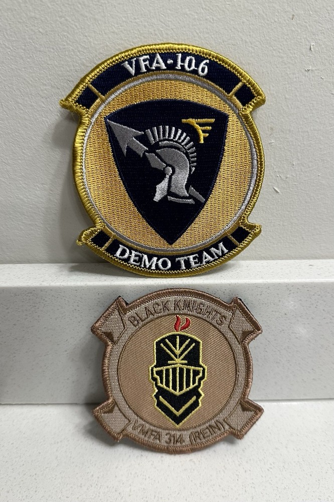 Set of 2 US Navy Patch VFA-106 Sew-On & Black Knights Hook & Loop