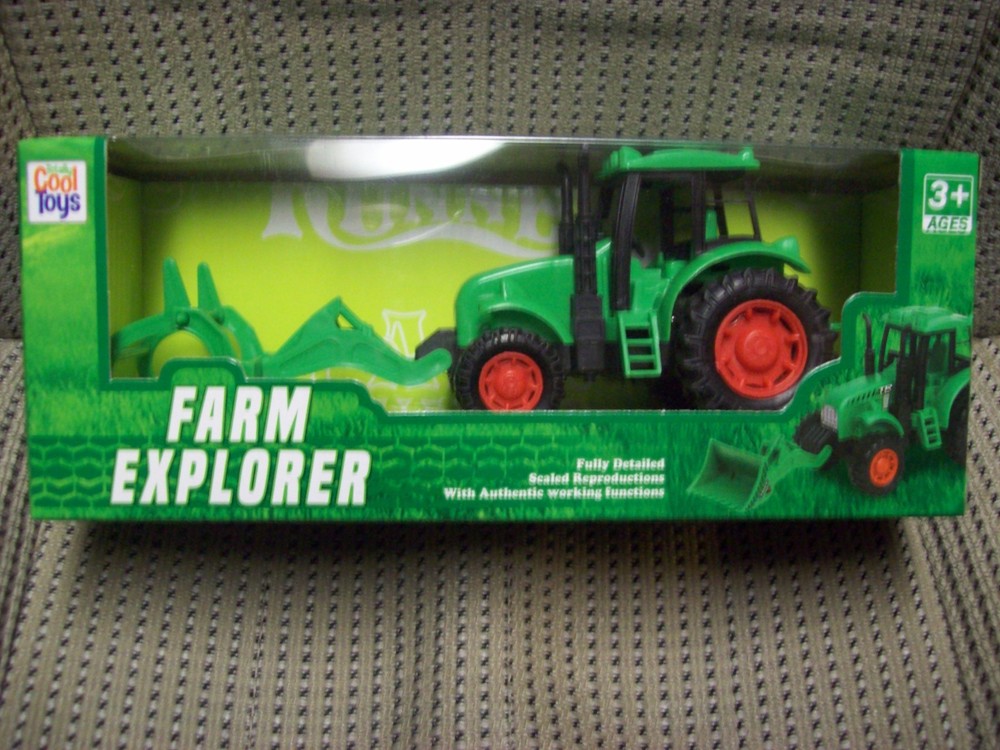 Farm Explorer Fully Detailed with Authentic Working Functions Plastic Tractor