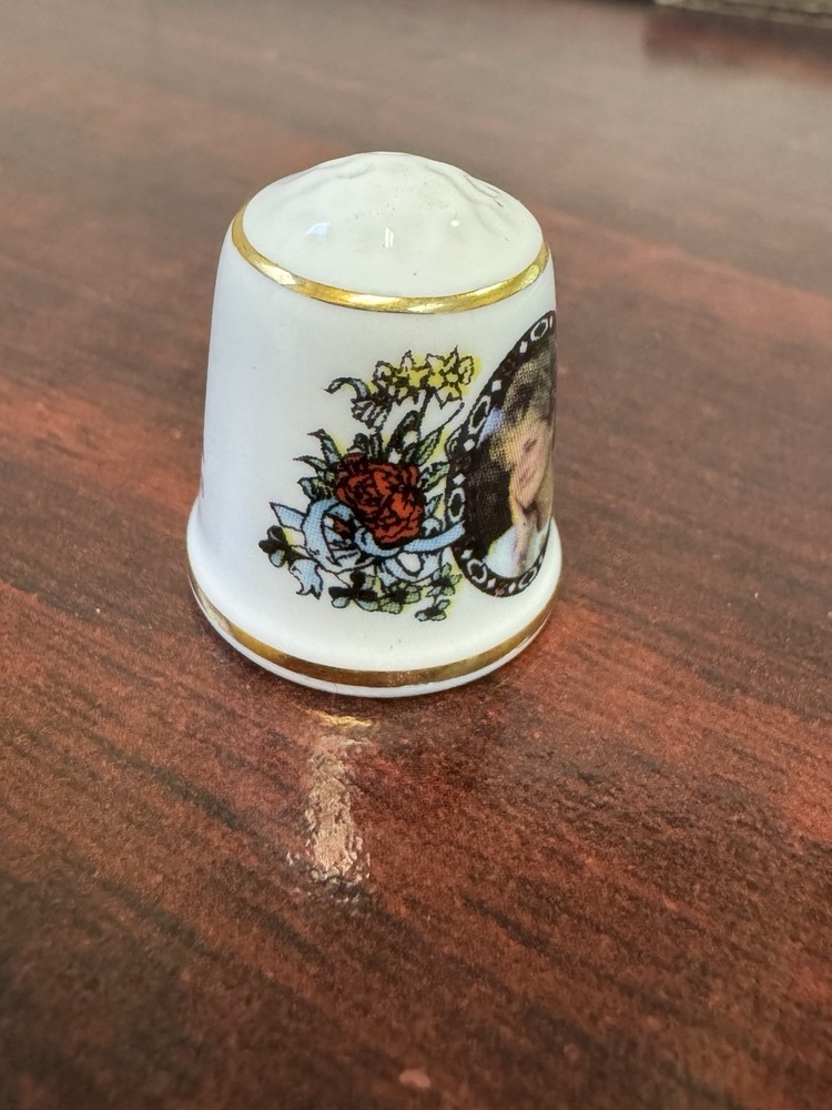 Princess Diana Commemorative Thimble Mayfair Edition 1993 Bone China