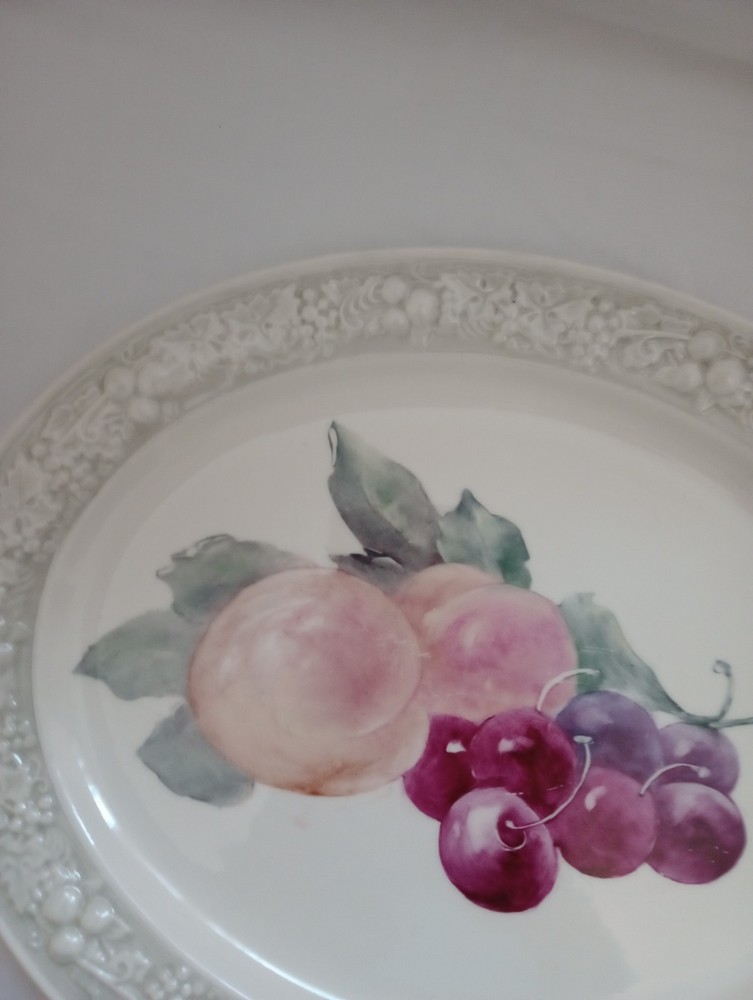 Homer Laughlin Eggshell Embossed Theme Pattern 13" Platter
