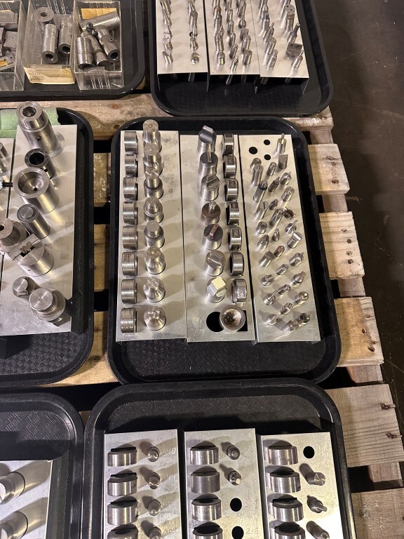 ASSORTED PUNCH & DIES - SEE PHOTOS - Di-Acro, Roper Whitney