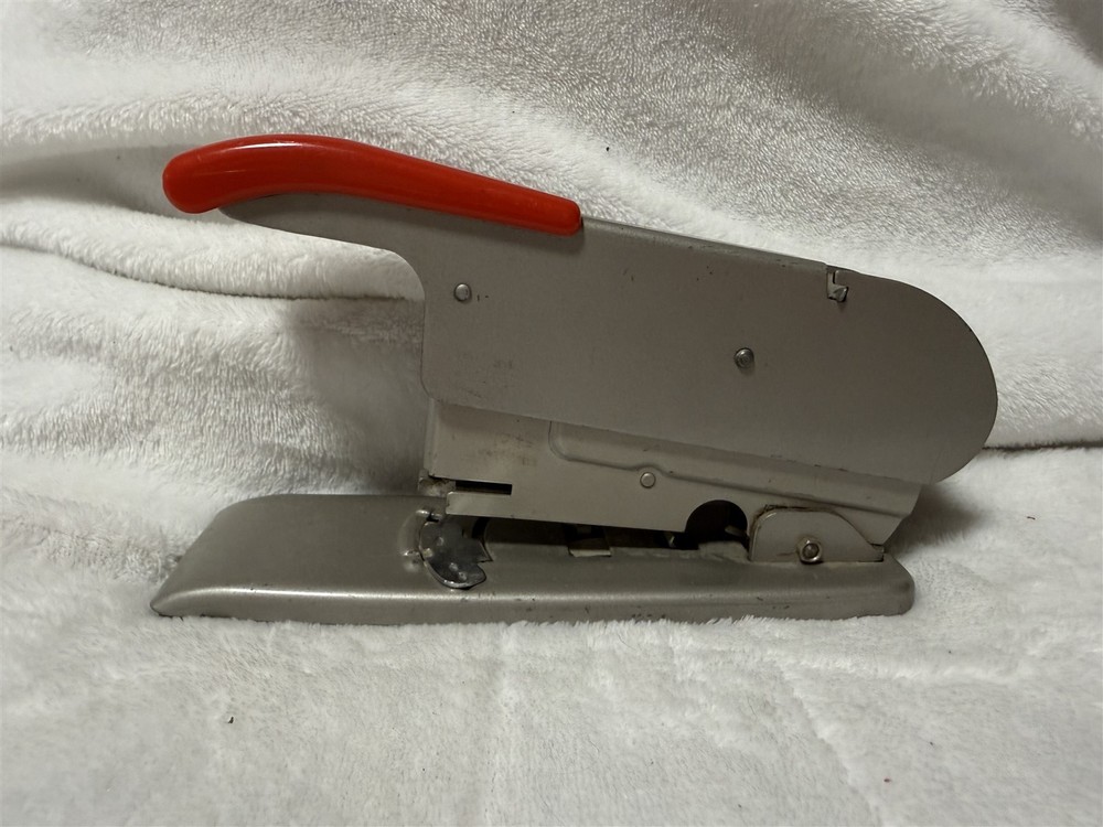 BATES STAPLER MODEL C WIRE FED MADE IN USA WITH PARTIAL ROLL WIRE