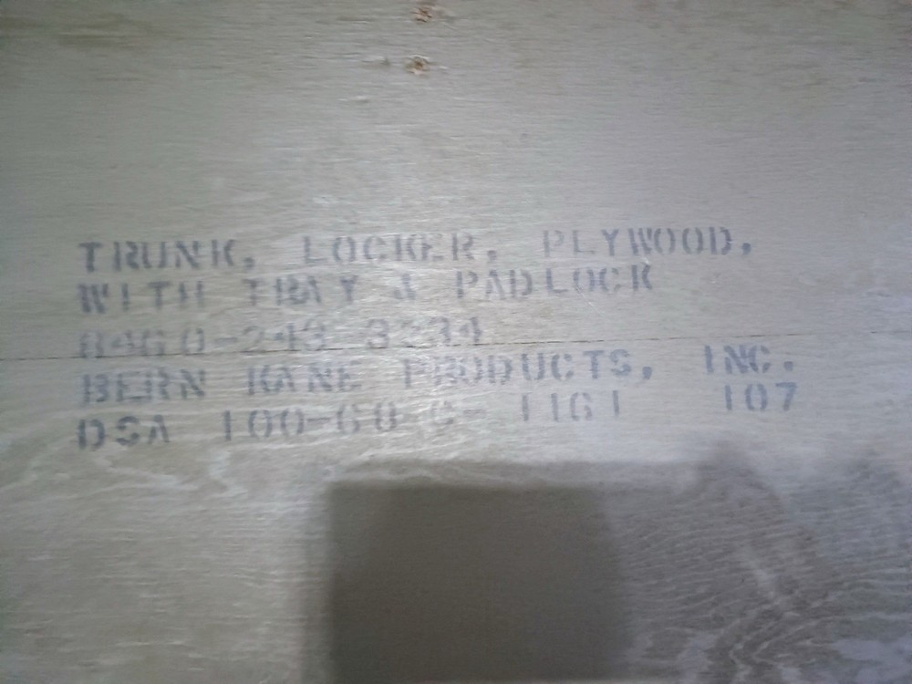Vintage U.S Army Foot Locker