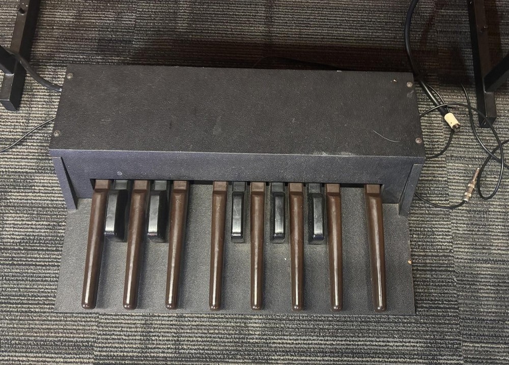 Vintage Farfisa Combo Compact 61-Key Organ CC 23 Compact