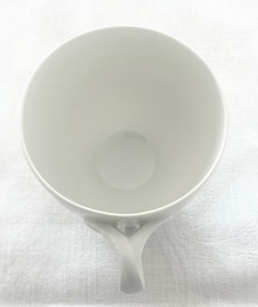 Fleuron Chole' Paris by Hutschenreuther Germany White 5 Piece Place Setting Mint