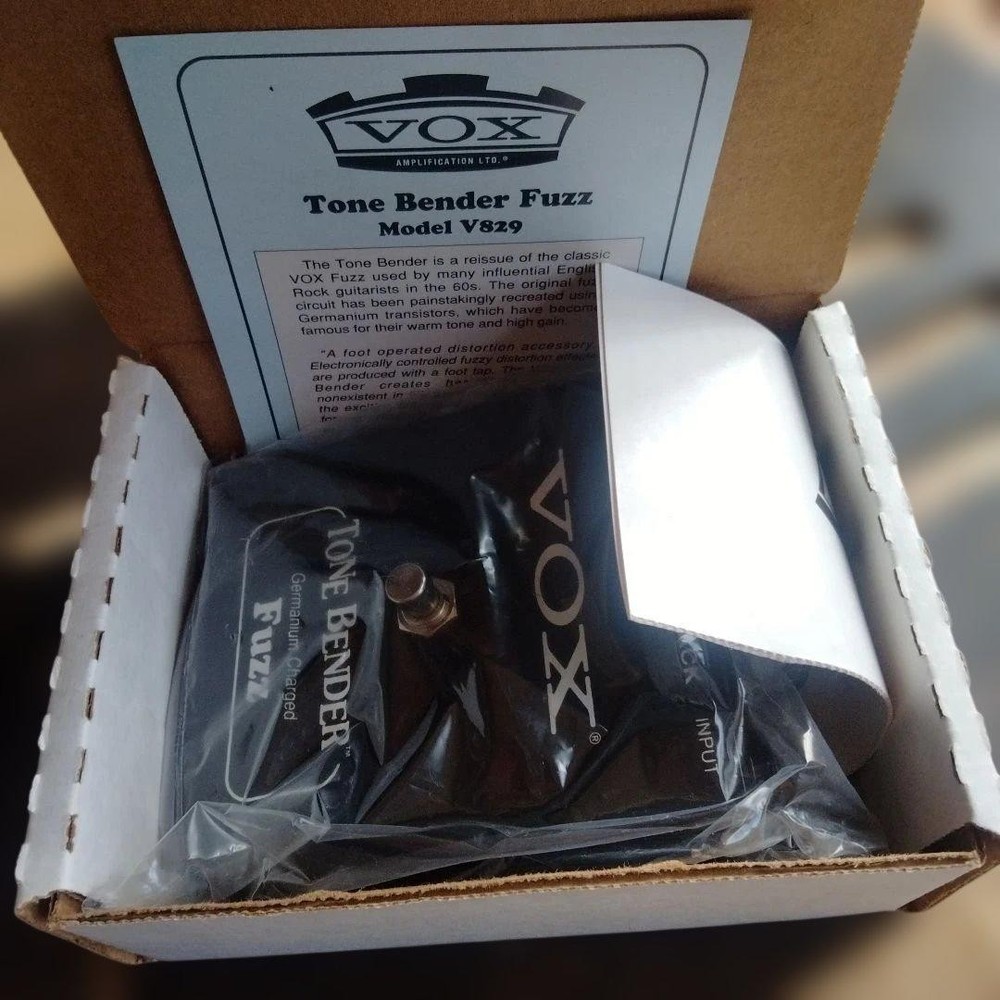 VOX Tone Bender Fuzz model v829