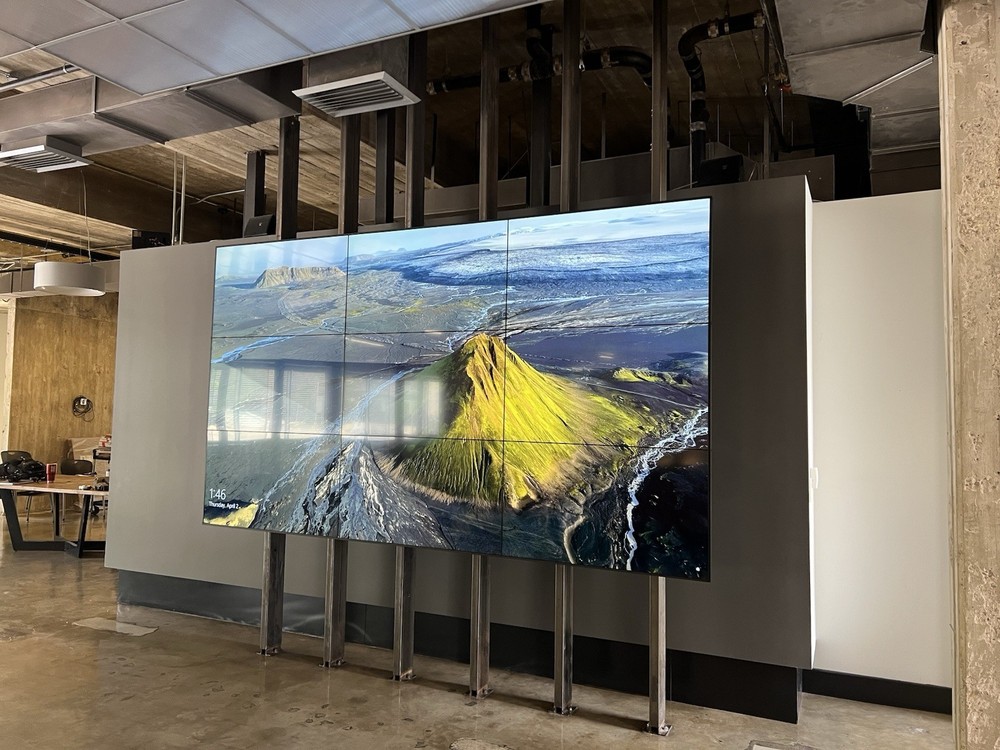 Complete 3x3 Commercial Video Wall System — 10ft X 6ft