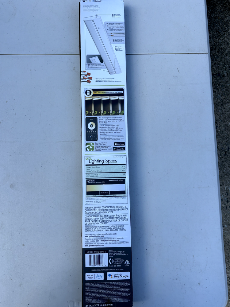 Good Earth 5-Select Color Temp 24-in Smart Hardwired LED Under Cabinet Light