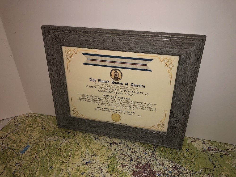 CIA - CAREER COMMENDATION COMMEMORATIVE MEDAL CERTIFICATE Type-1