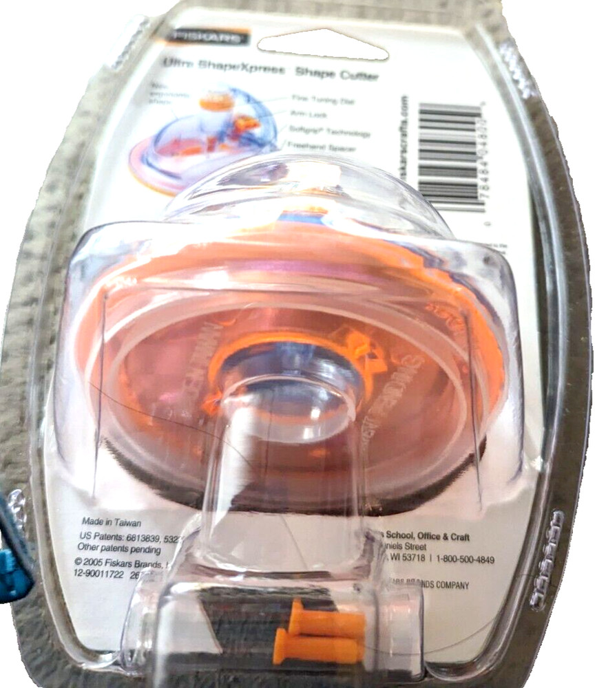 Fiskars Ultra ShapeXpress Includes 2 Blades