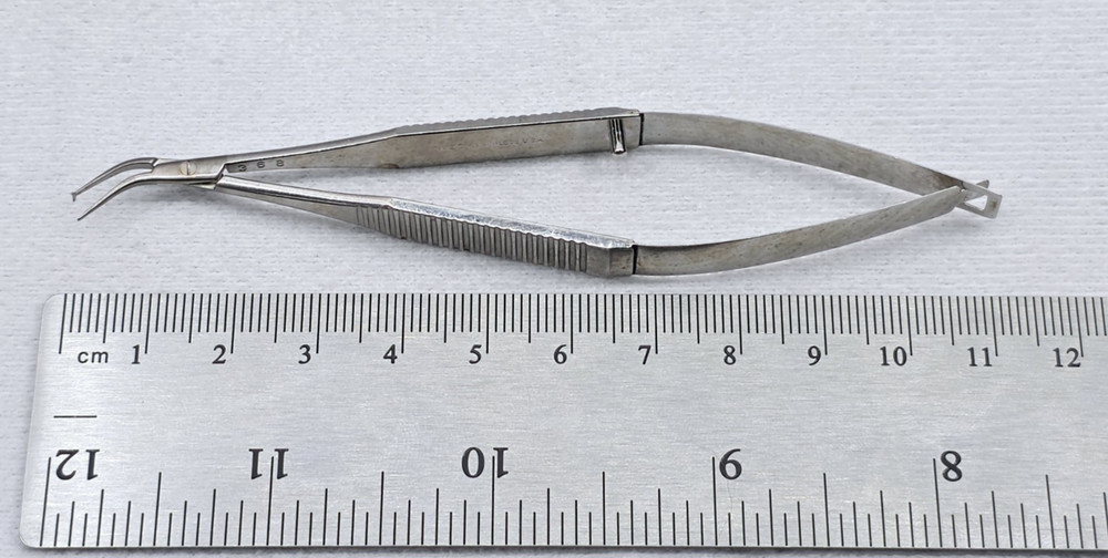 WECK Surgical Ophthalmic Forceps 3036 4.25"
