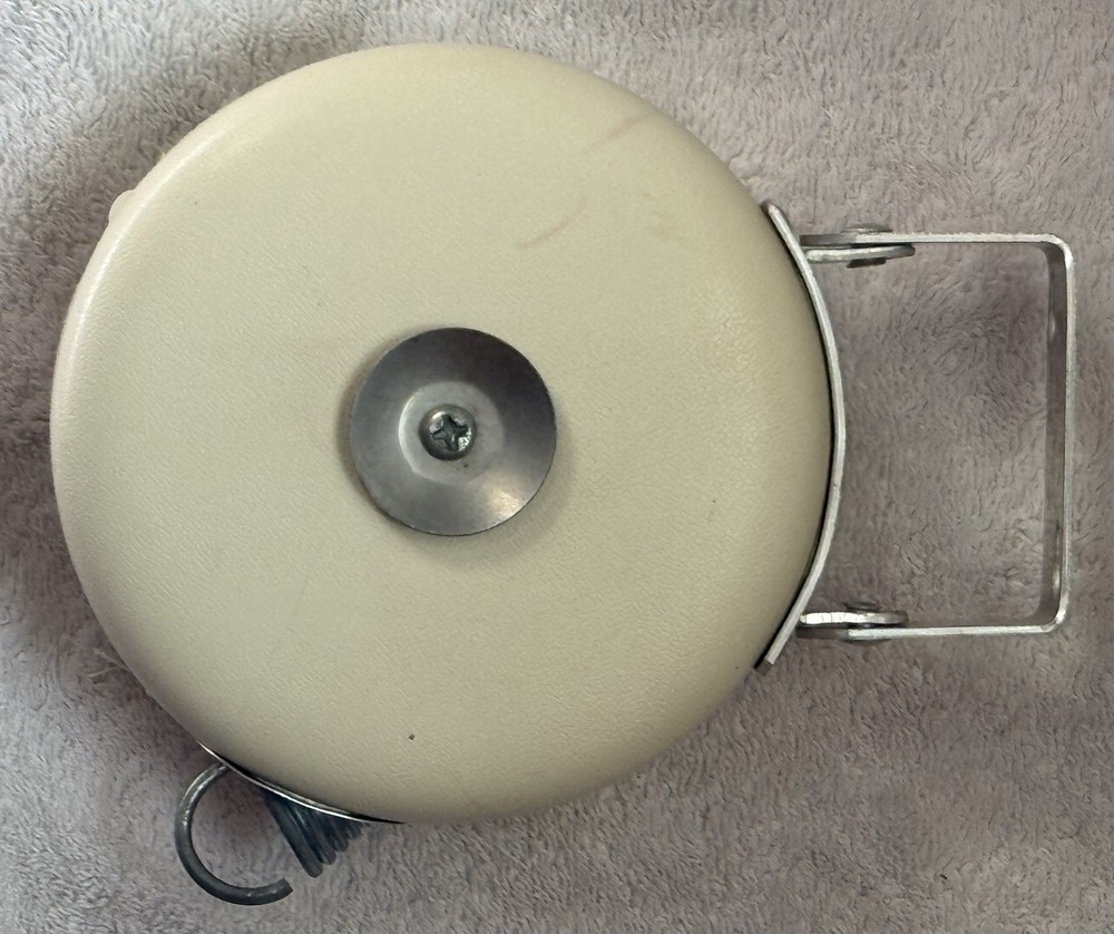 Vintage Automatic Retractable Clothesline Reel 18.5’ Metal Construction Outdoor