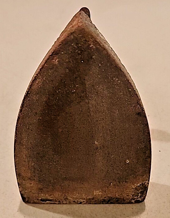 Antique 6 pound Cast Iron Sad Iron #6