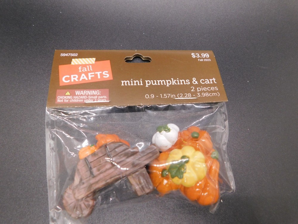 Fall crafts Mini fall pumpkins & cart 2pieces