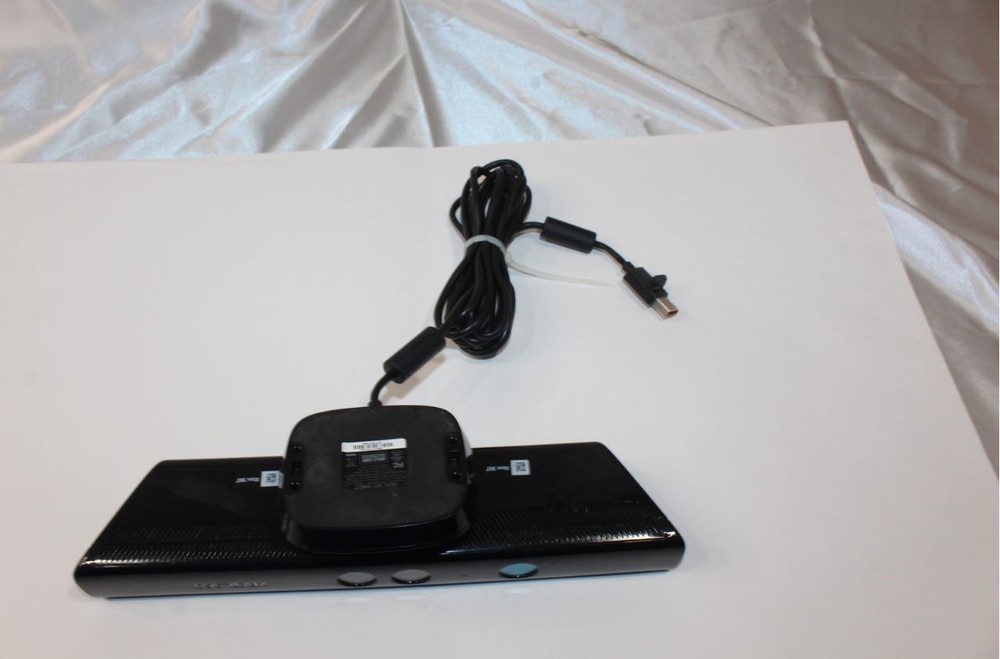 Vintage Replacement XBox 360 Kinect Motion Sensor Model 1414