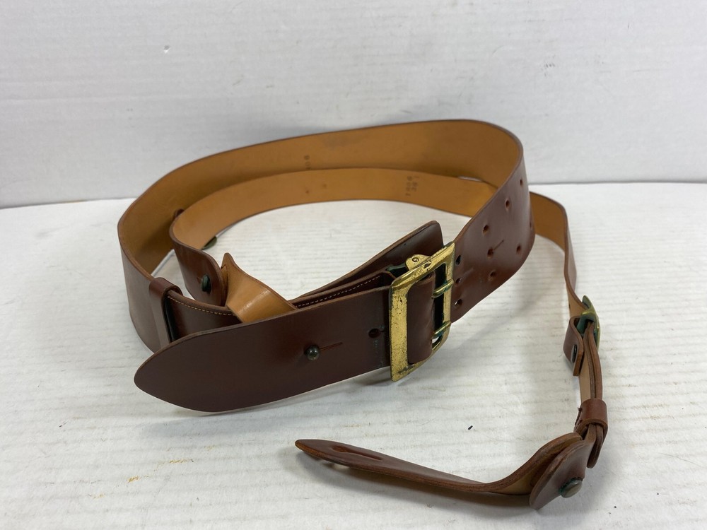 Post WW2 Leather Garrison Belt, 36W NOS