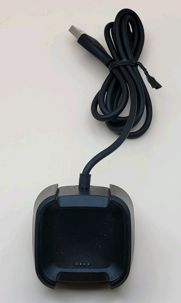 Fitbit Versa FB504 Smartwatch W/ Charger - Black
