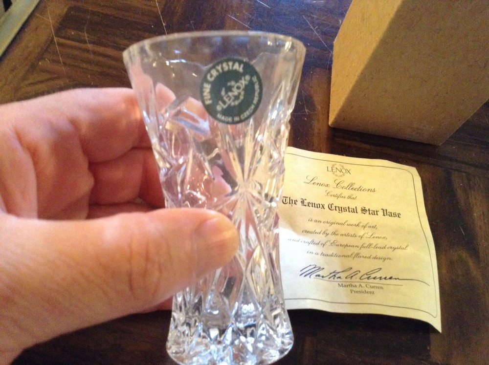 Lenox crystal 4" star vase