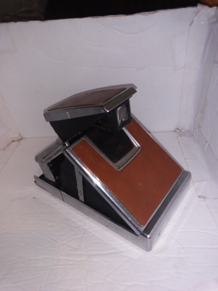 Pre Owned Vintage Polaroid SX 70 Camera Untested As-Is