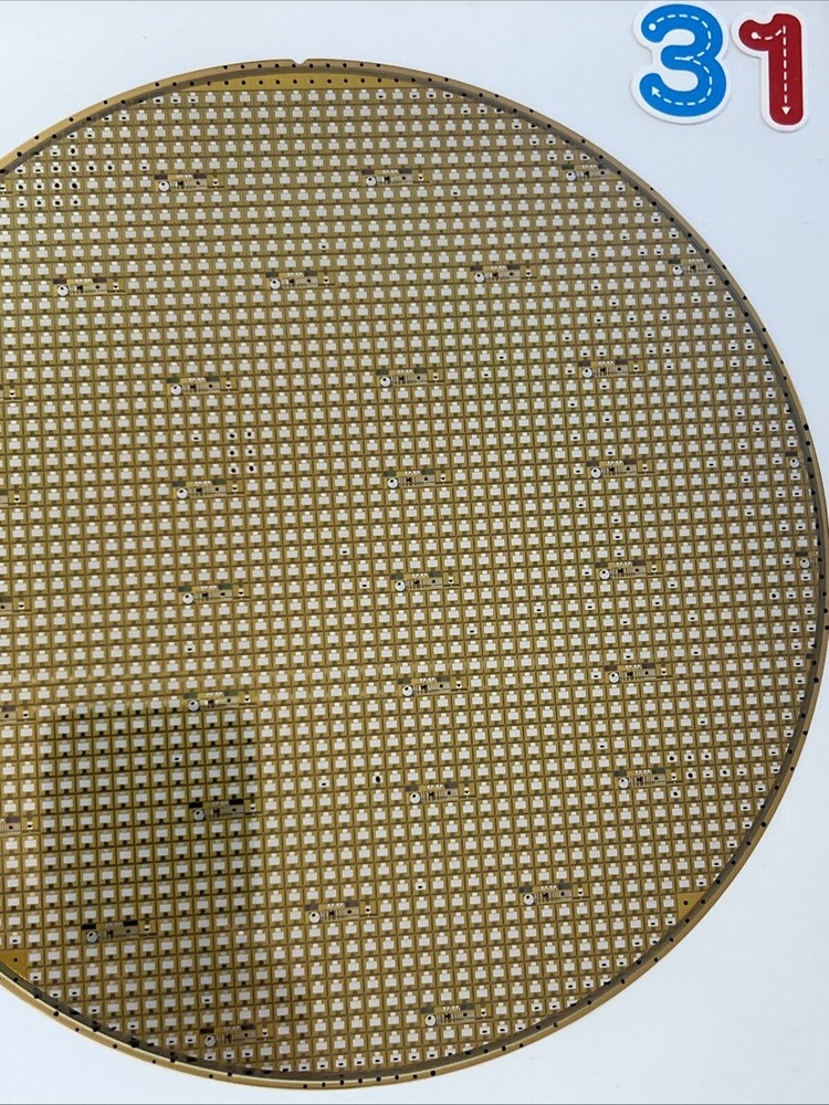 Collection 200mm pattern Silicon wafer 735um Beautiful Wafer With A Frame