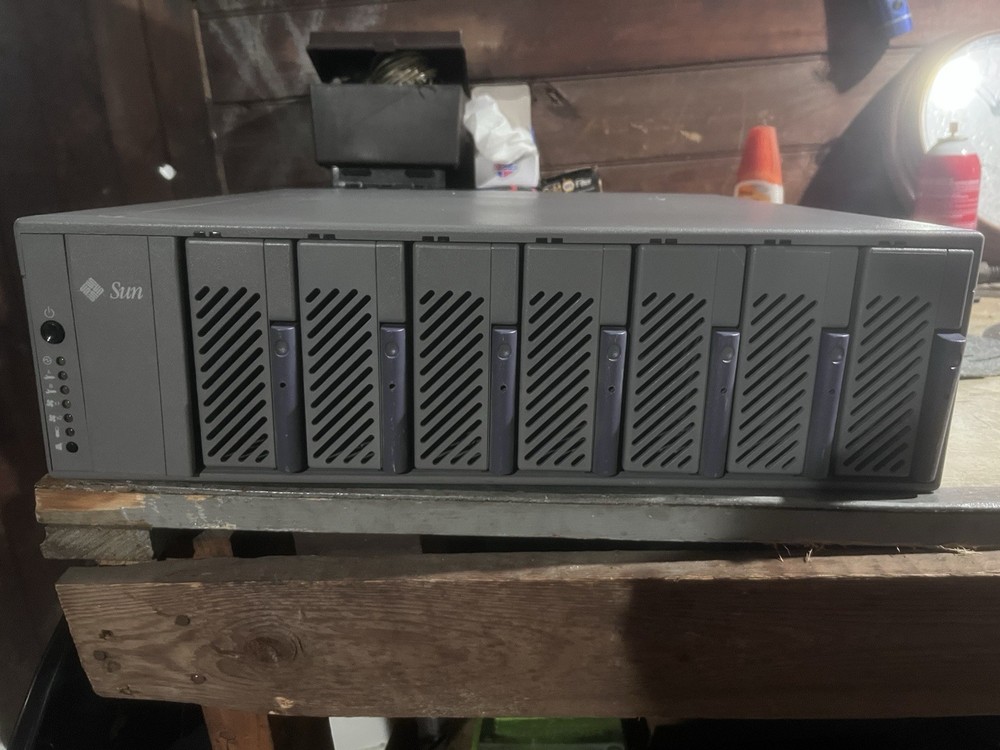 Sun microsystems SPARCstorage Array model 219 RSM, Disk Array Enclosure