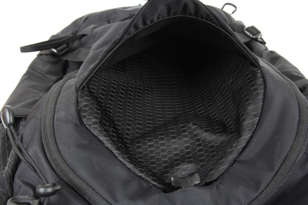 Osprey Packs Manta 34L Hydration Backpack- Black /70287/