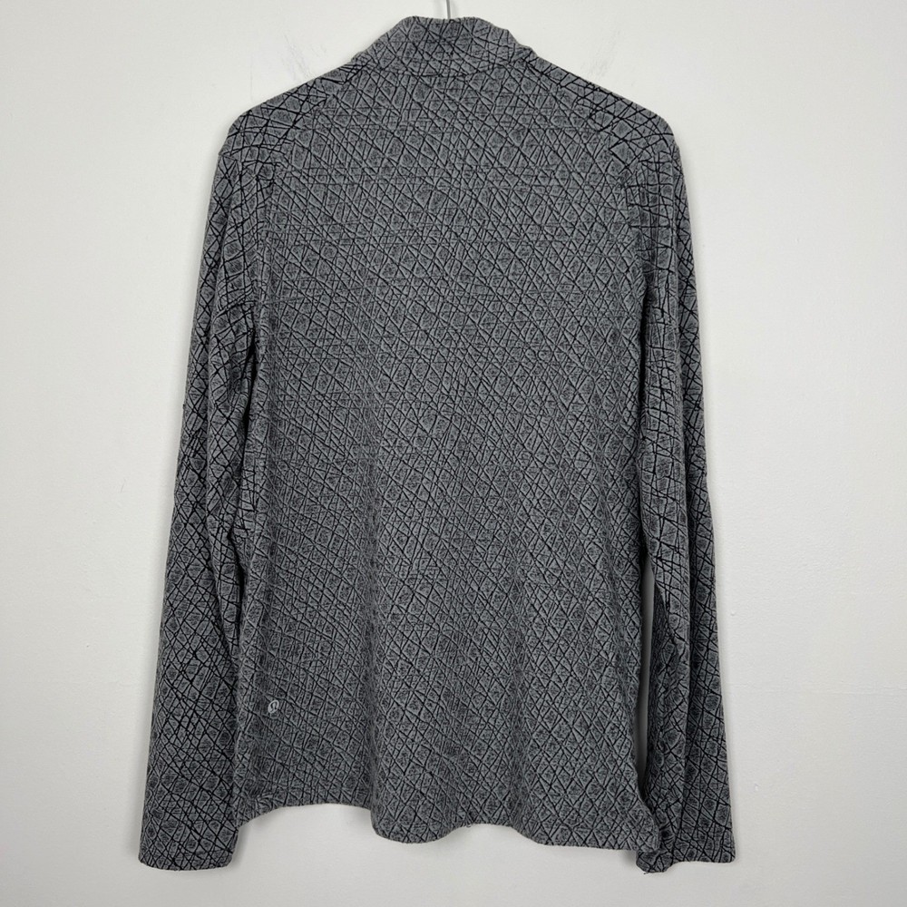Lululemon Men's M Surge Warm Grey Geometric Grid Quarter Zip Pullover Sweatshirt