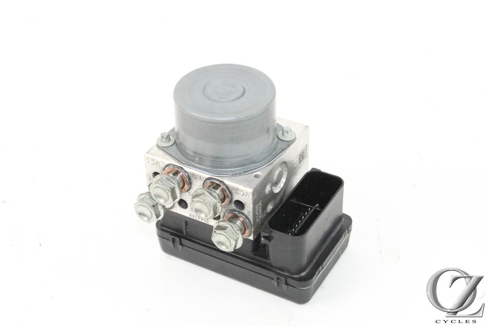 16 2016 Aprilia RSV4 RF 1000 Abs Control Module Pump