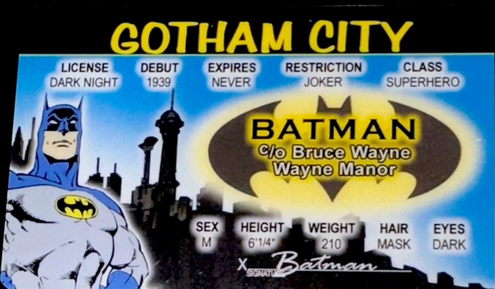 DC✨BATMAN✨DRIVER LICENSE✨💪🏼🦇💙🦇💛💪🏼✨HOLLYWOOD✨LIMITED EDITION✨🖤✨💫