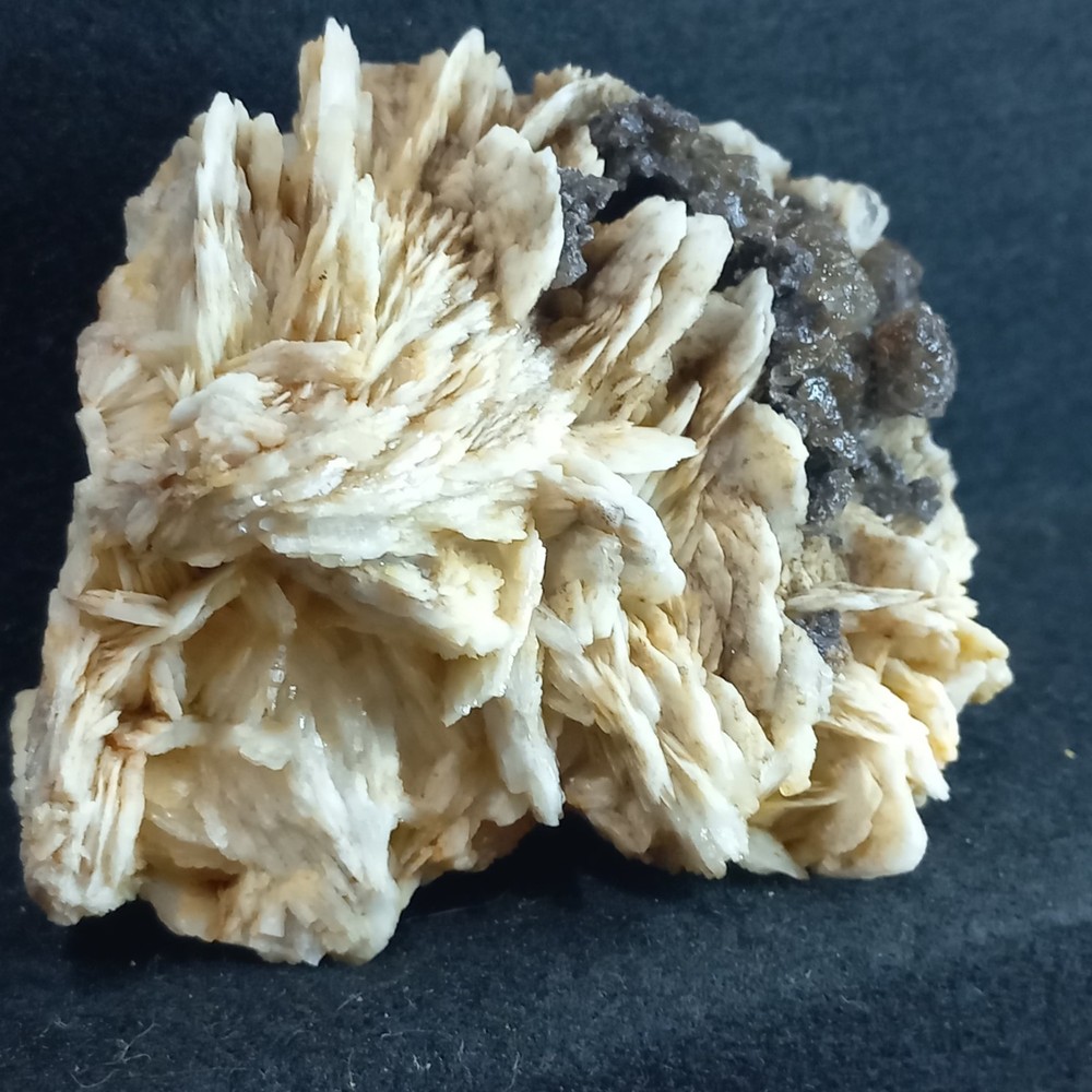 Barite, Calcite