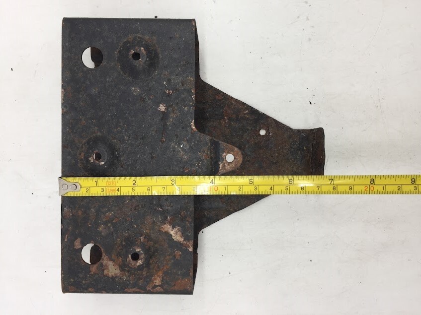 Motorola Mounting Bracket for Two-Way Mobile Radio
