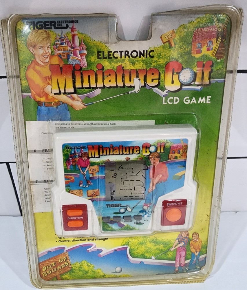 1990 TIGER ELECTRONICS HANDHELD MINIATURE GOLF - MIP