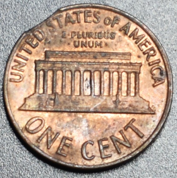 1969 CLIPPED ERROR PENNY 52