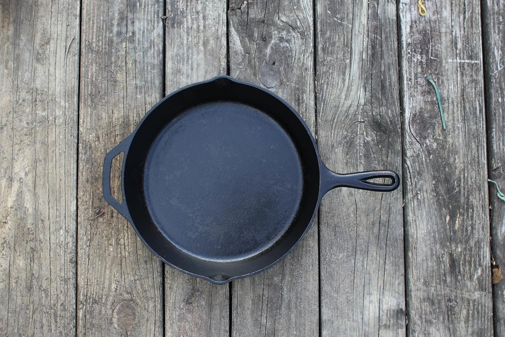 Lodge 12" Cast Iron Skillet