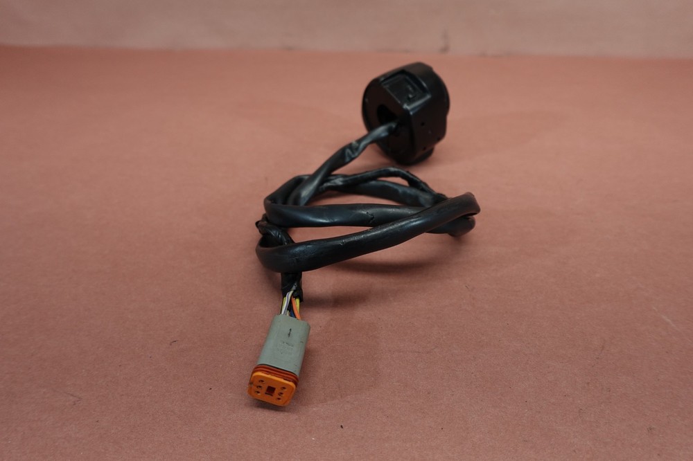 00-06 Harley Davidson Heritage Softail FLSTCI Left Control Headlight Switch