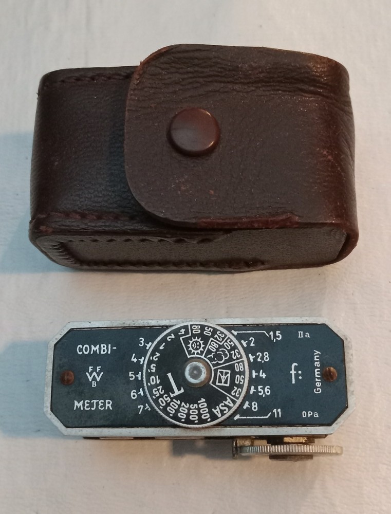 VINTAGE COMBI METER STANDARD RANGEFINDER w/ LEATHER CASE