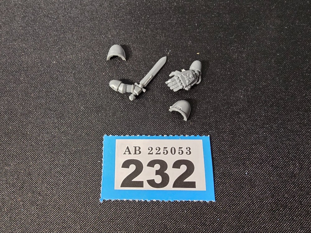 Games Workshop Warhammer 40k Bits Space Marines Sergeant Upgrade Parts