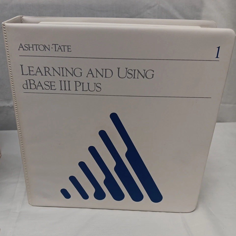 Ashton-Tate dBASE III Plus Data Management Software Ver 1.1