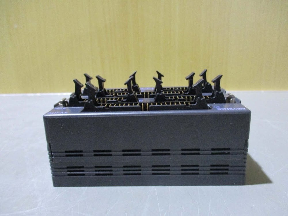 KEYENCE PLC KV-HTC & KV-HM1 Controller Module USED #3