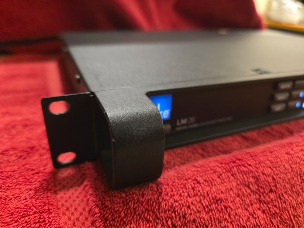 Lake Processor LM26 Digital Loudspeaker Processor