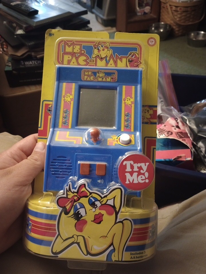 ms pacman mini arcade