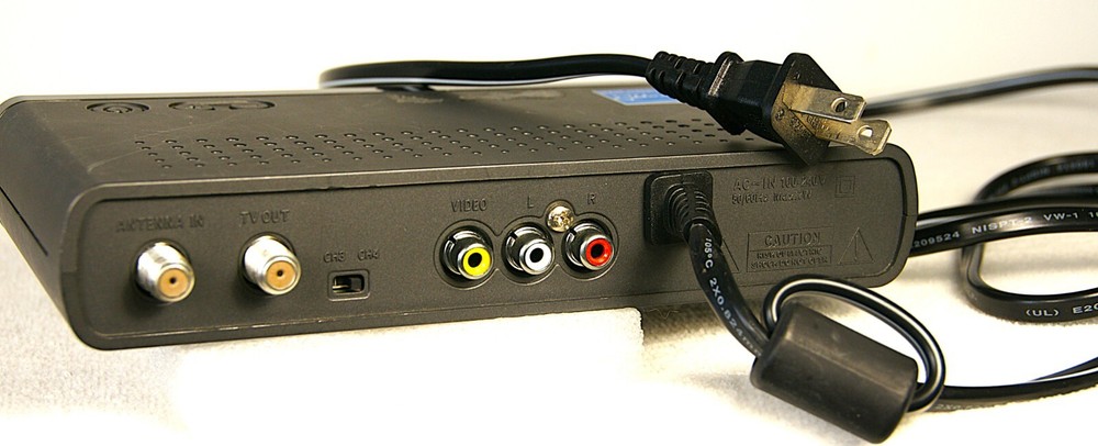 digital stream converter box