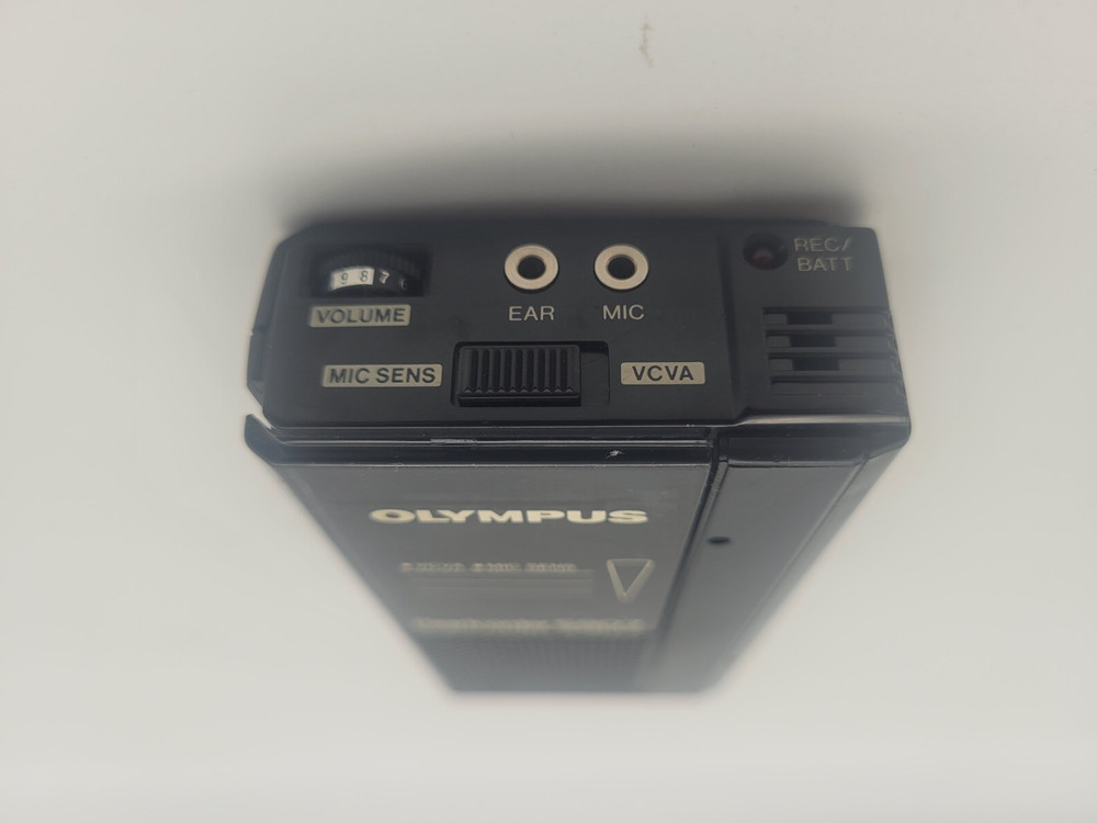 Read please! OLYMPUS PEARLCORDER S907 Microcassette Audio Recorder. Semi-tested.