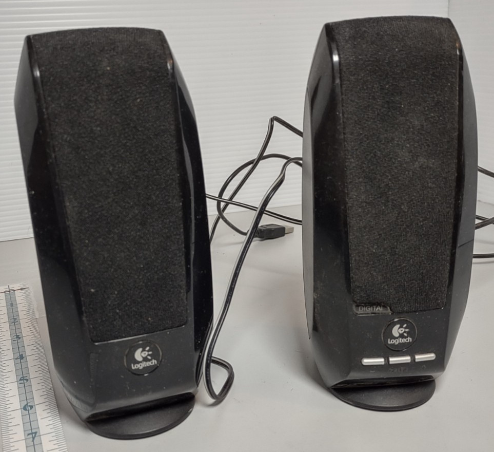 Logitech S150 2.0 Channel Portable Speaker - Black