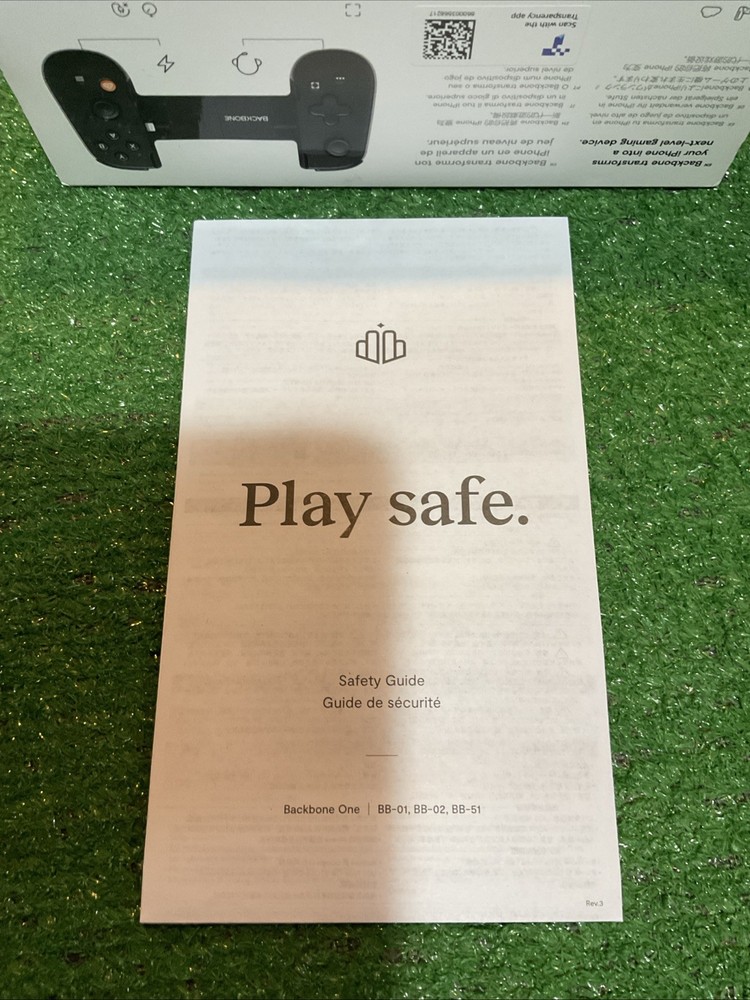 Backbone One Mobile Gaming Controller For iPhone Excellent Condition Plays Well