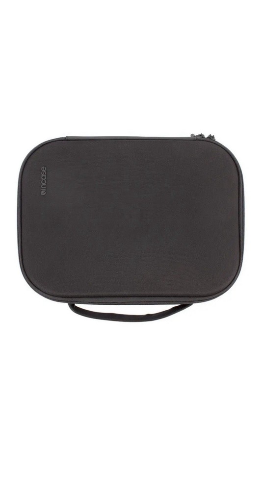 Incase - Storage Carry Case for Meta Quest