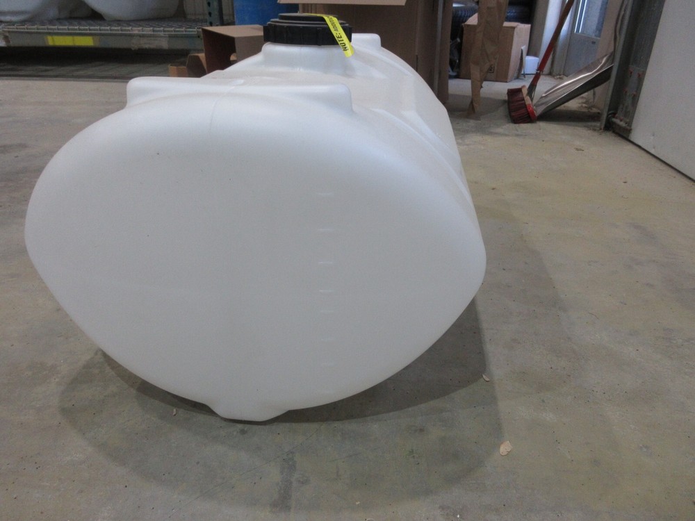 40 Gallon White Plastic Tank(Local Pickup Only)