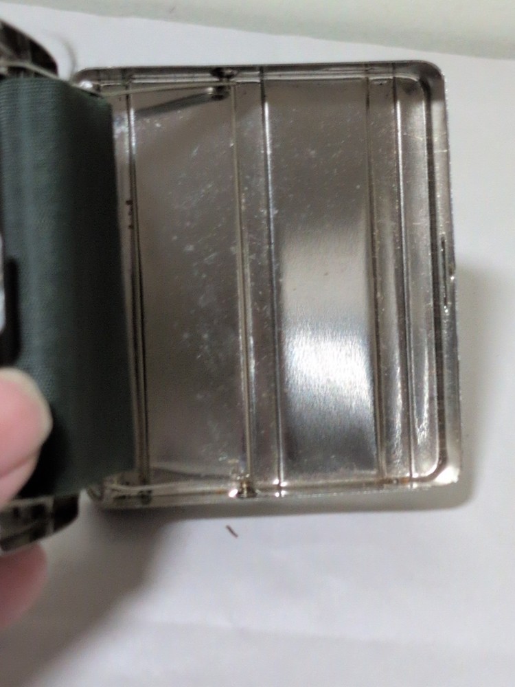 Automatic Cigarette Rolling Machine, Metal Box Cigarette Case PIRATE Skull