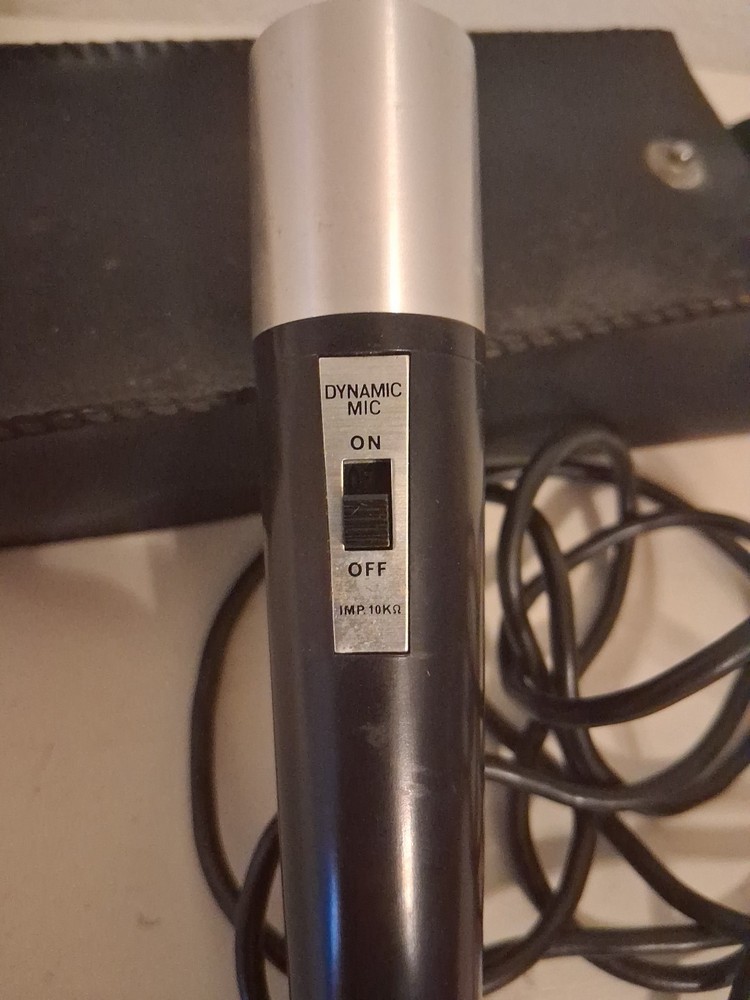 Vintage Dynamic Microphone With Case- Japan Untested